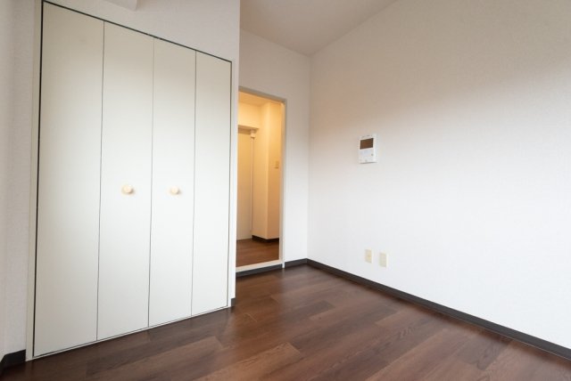 シティハイツ新大塚8階 同建物別部屋の参考画像