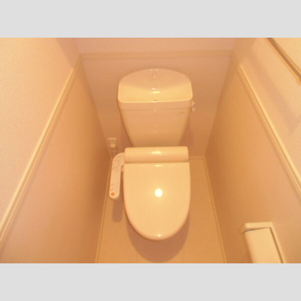 レムロード・M202号室 温水洗浄暖房便座