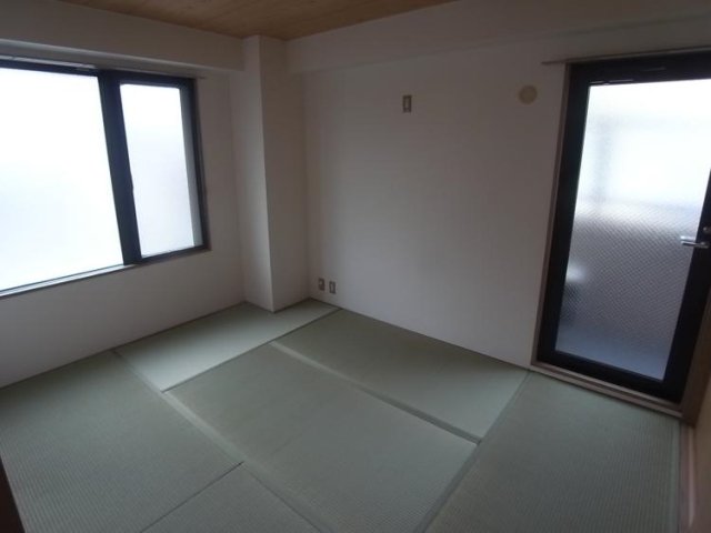 グランドゥール祐天寺1階 部屋その他