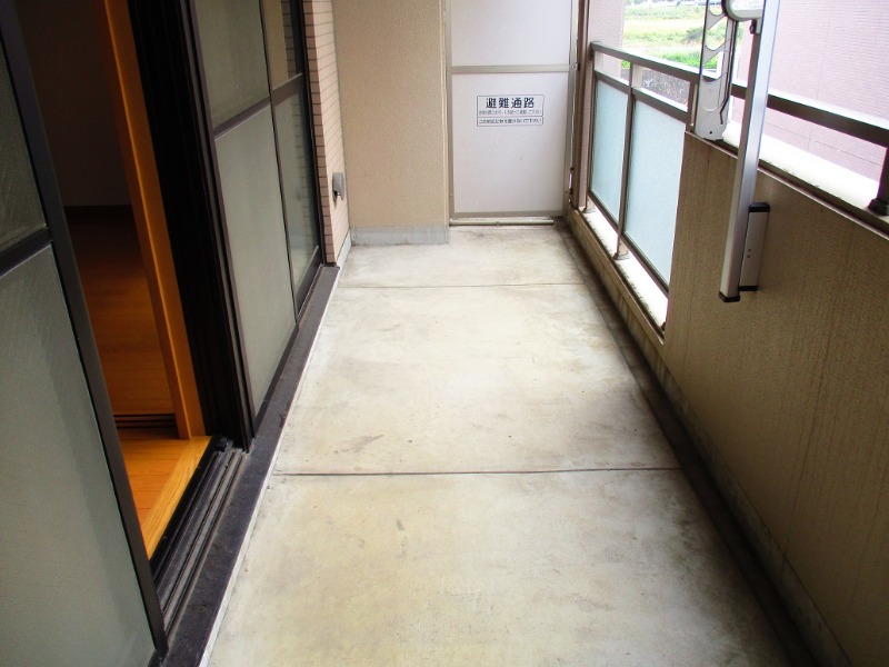 アルビオ北新横浜4階 バルコニー