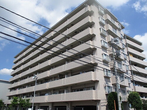 ライオンズプラザ新越谷の外観画像