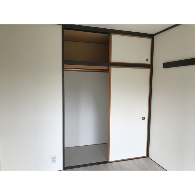 モンメール大磯202号室 内観