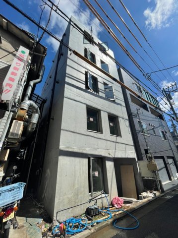 セレスト練馬303号室 落ち着いた雰囲気の外観です