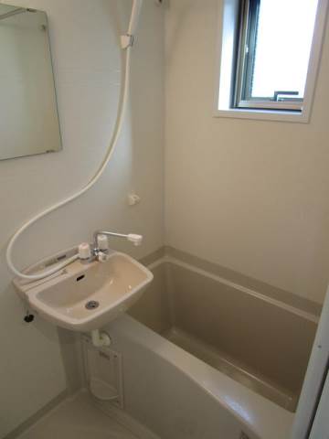 クリスタルコンフォート2階 部屋その他