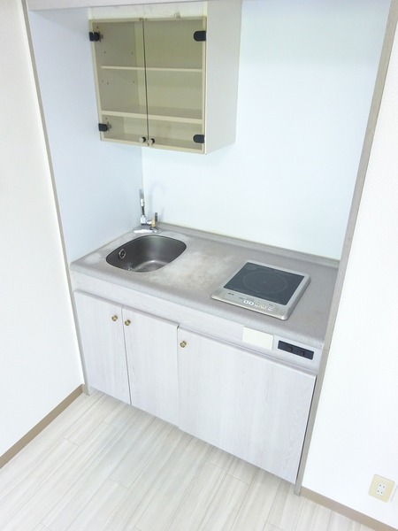 ライオンズシティ蕨403号室 キッチン