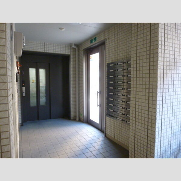 ロイヤルパレス市川 ロビー