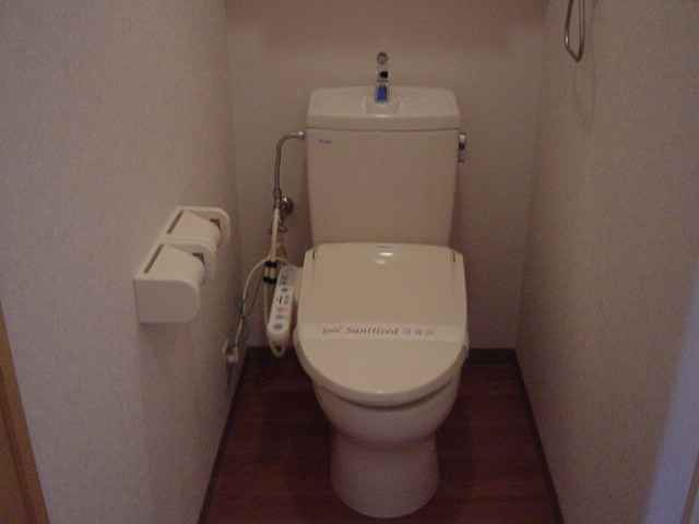 ティアラ シャワー付トイレ