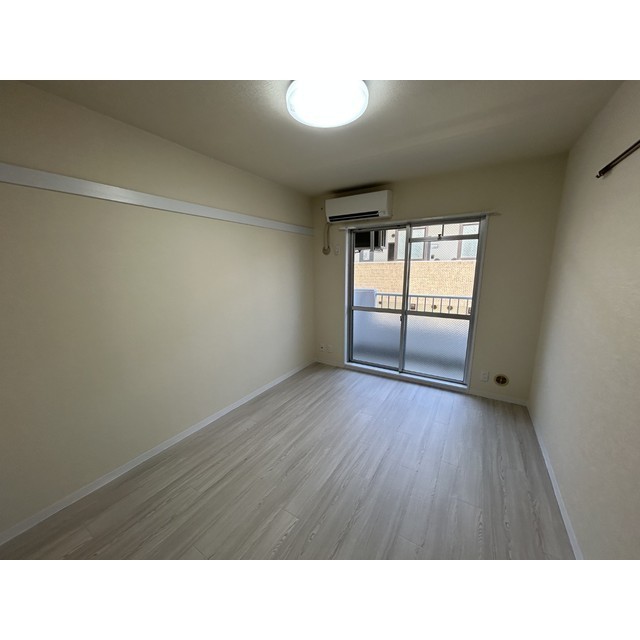 シャルム堀之内202号室 リビング