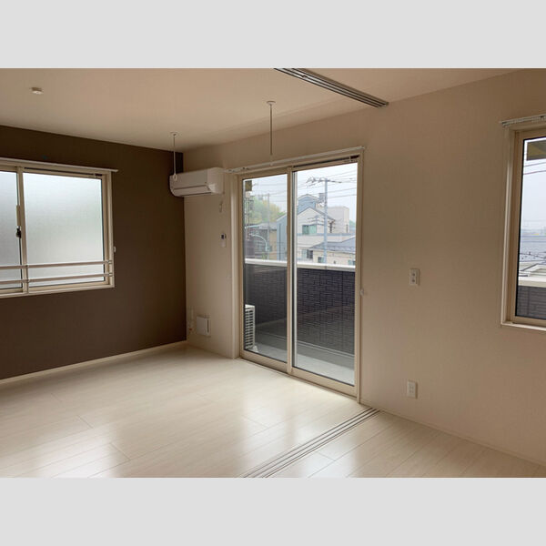 セジュール峯301号室 リビング(室内物干し)