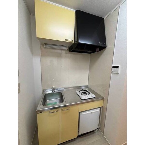 カーザ・レフィナーダⅢ キッチン