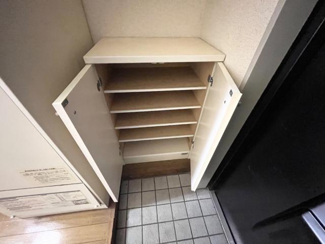 ハッピーヴィレッジ 下駄箱