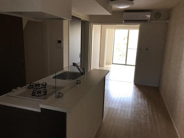 アドレコート102号室 室内