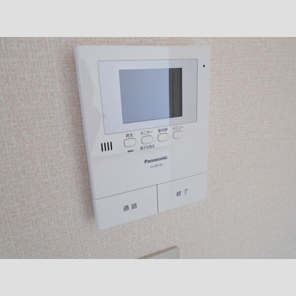 メゾンアルファ103号室 TVモニター付きインターフォン!