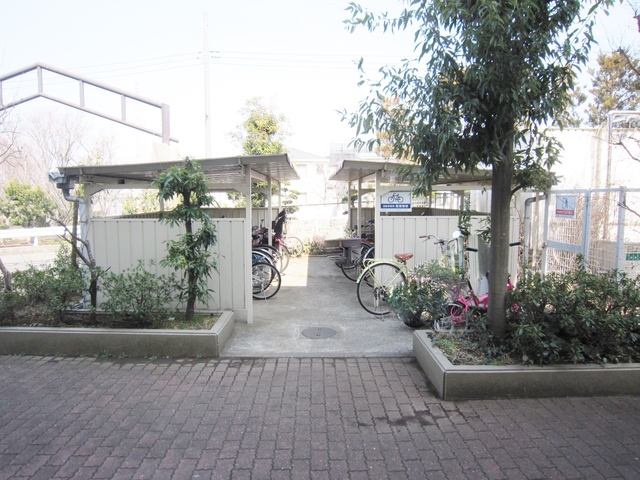 パークサイドヒルニューバリヤ0103号室 駐輪場