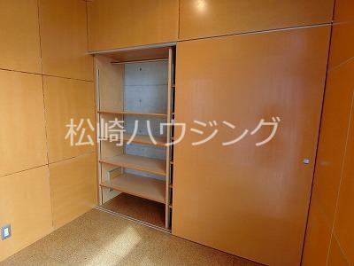 TRINITE  Bleu3階 収納