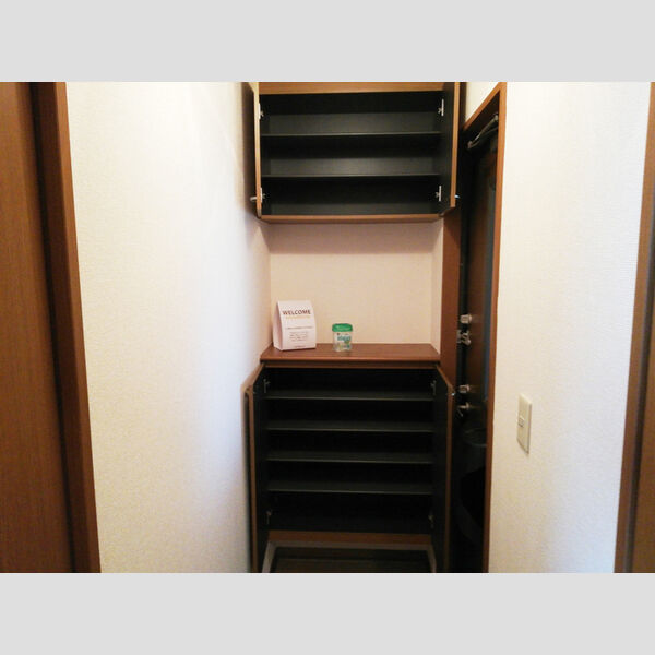 メイプルタウン川越的場　A/B/C/D/E/G 玄関