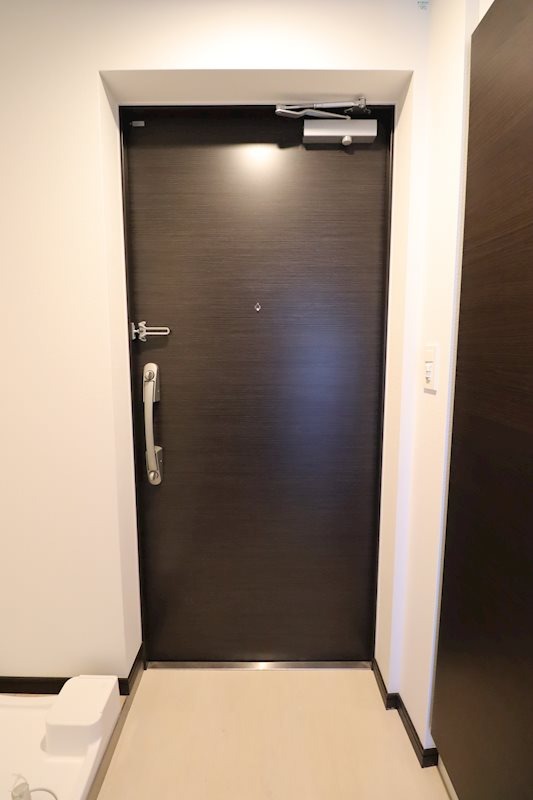 GENOVIA堀切菖蒲園6階 玄関