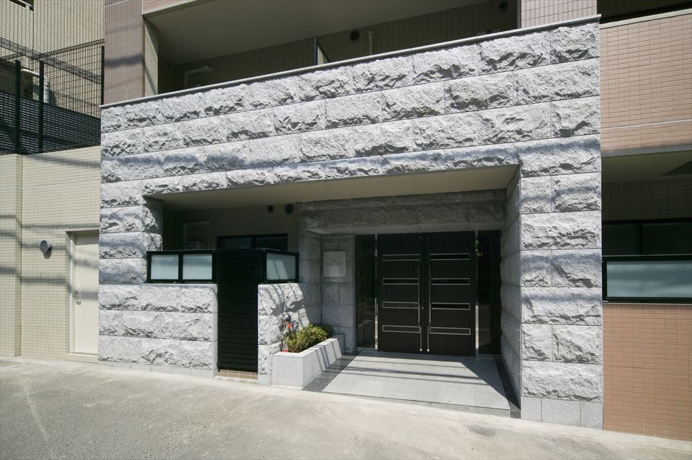 グラントゥルース弥生503号室 エントランス