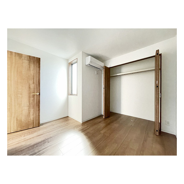 Lilac Roller　新井薬師 クローゼット