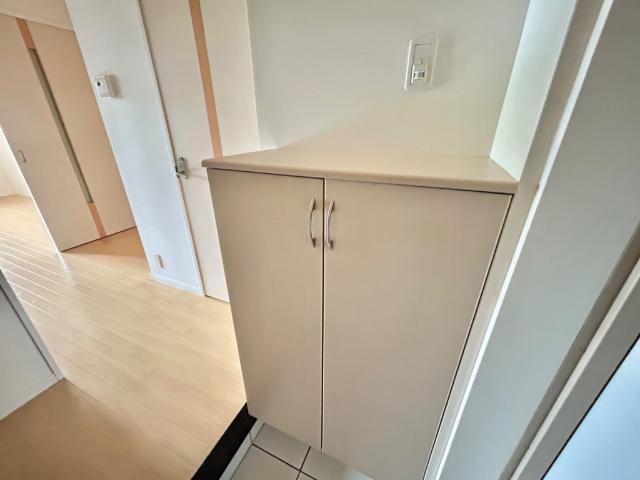 アーチャーガーデン 玄関