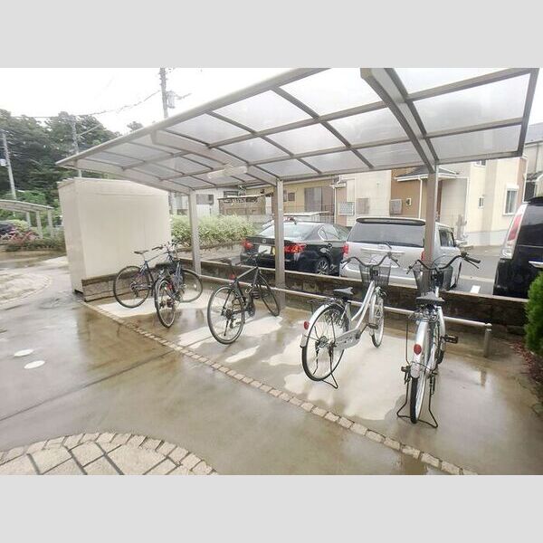 エクセレント三輪野山　Ⅰ201号室 駐輪場