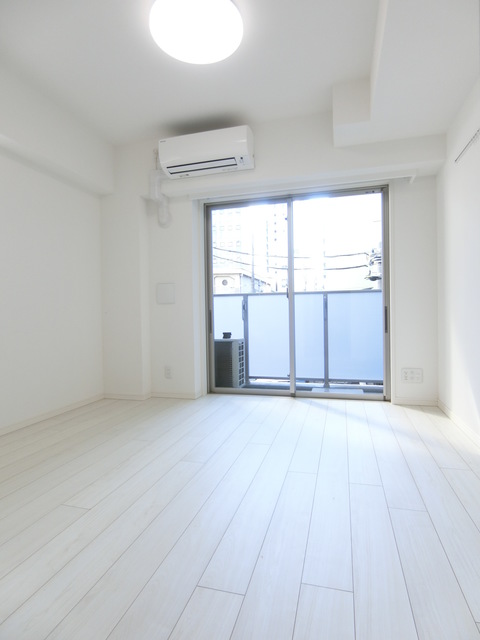 ガーラ・リバーサイド目黒 リビング