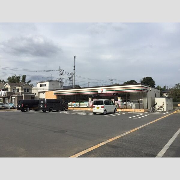 ソレイユ・ドミュール セブンイレブンさいたま島町店