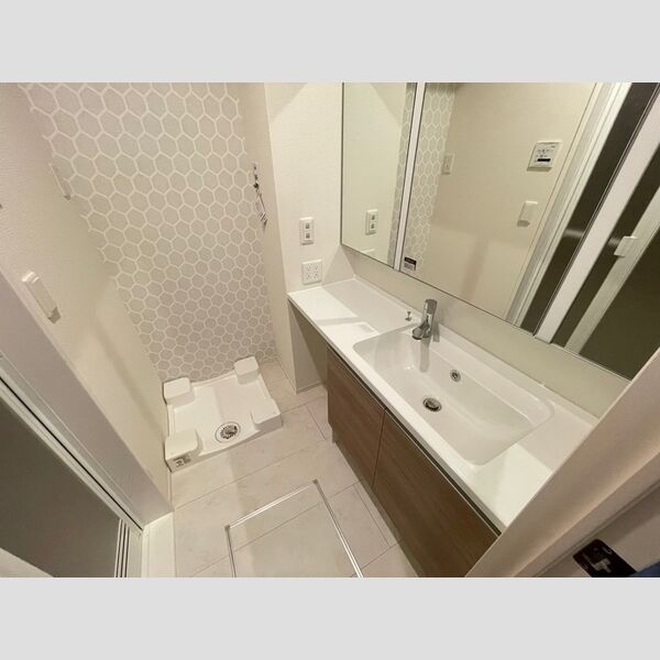 響302号室 洗髪洗面化粧台