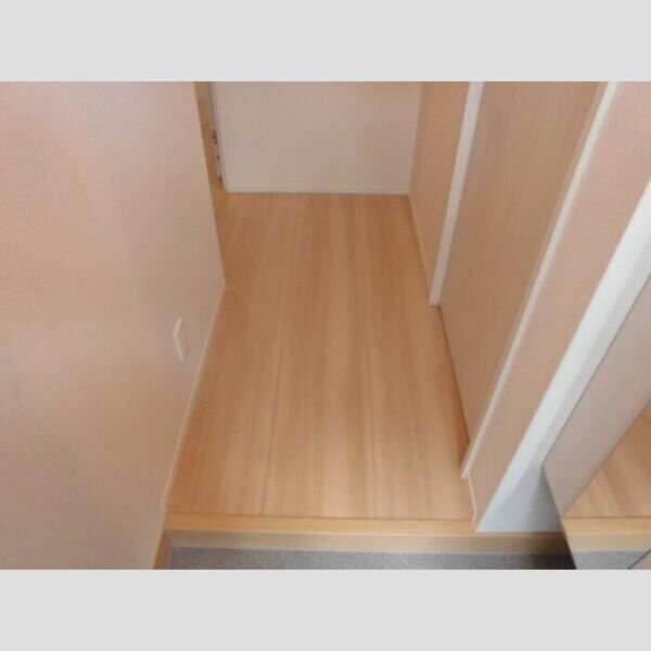 サクラーレ 玄関～廊下