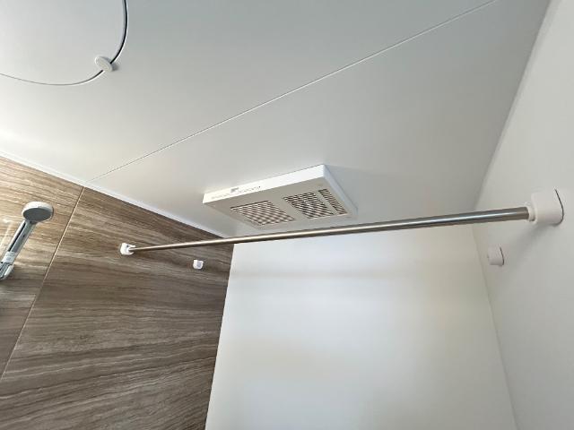 charme・toit（シャルム・トワ）306号室 浴室乾燥機