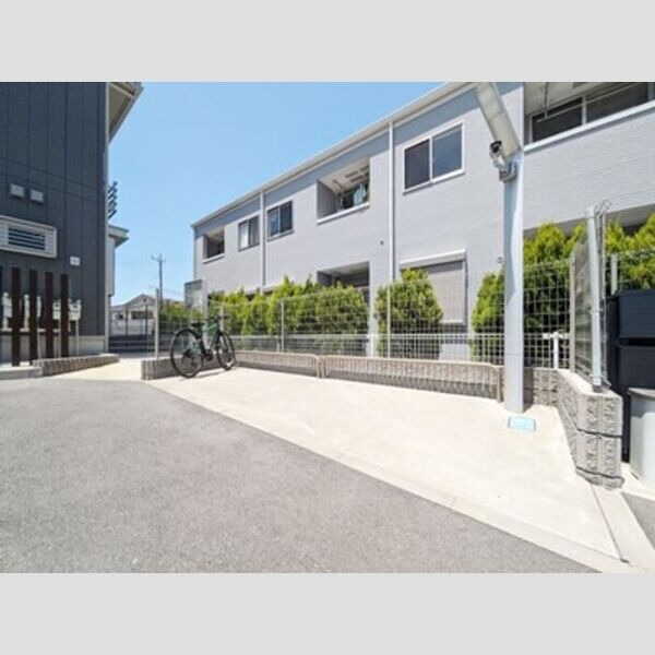 Grand　Calice　(グランカリス)201号室 駐輪場