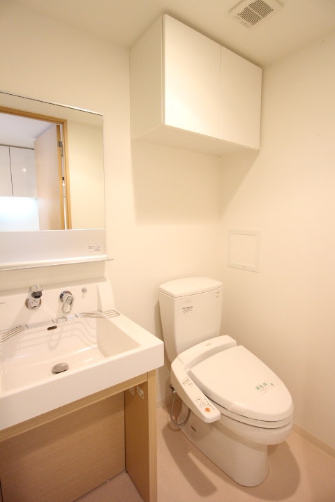 プラウドフラット鶴見Ⅱ1008号室 同建物別部屋の参考画像