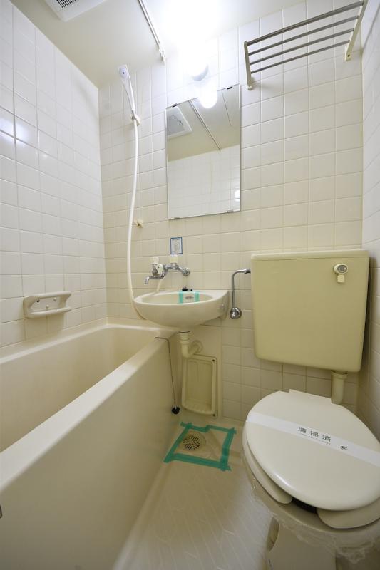 クレール八雲1階 収納