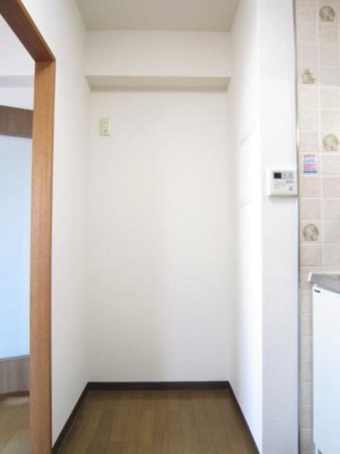 オータクロア0501号室 リビング