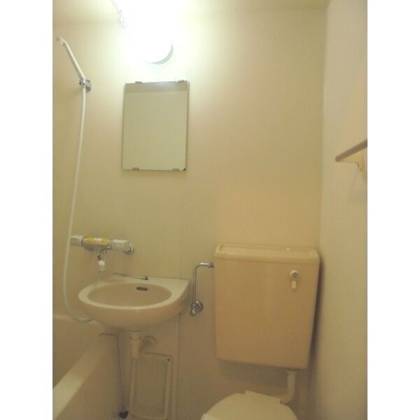 クリオ神奈川新町壱番館304号室 部屋その他