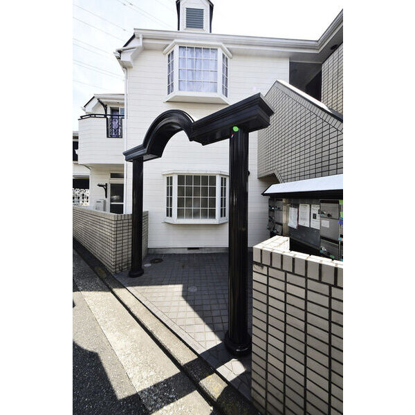 戸塚第20レジデンス101号室 エントランス