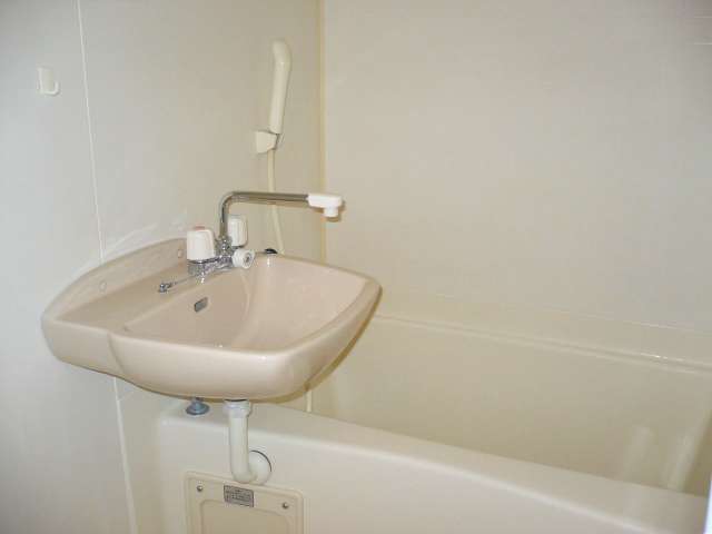 レオパレスアンジュエ お風呂