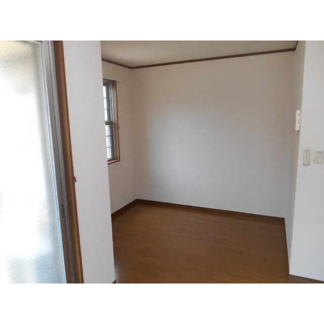 アンプルール フェール Lien.K.M303号室 リビング