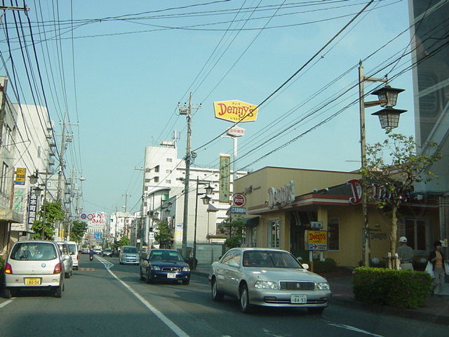 エクセルハイツ高村 ファミリーレストランまで480ｍ