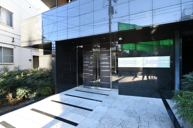 ロアール豊島長崎1階 エントランス