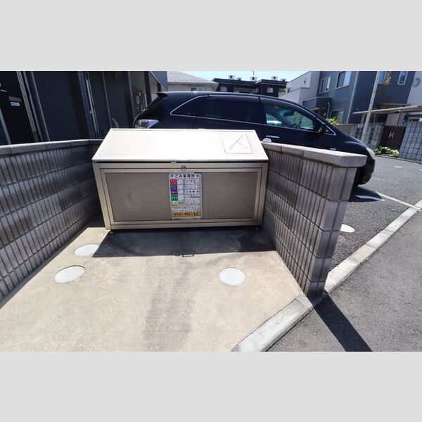 カノア　ハレ 入居者様専用ゴミストッカー