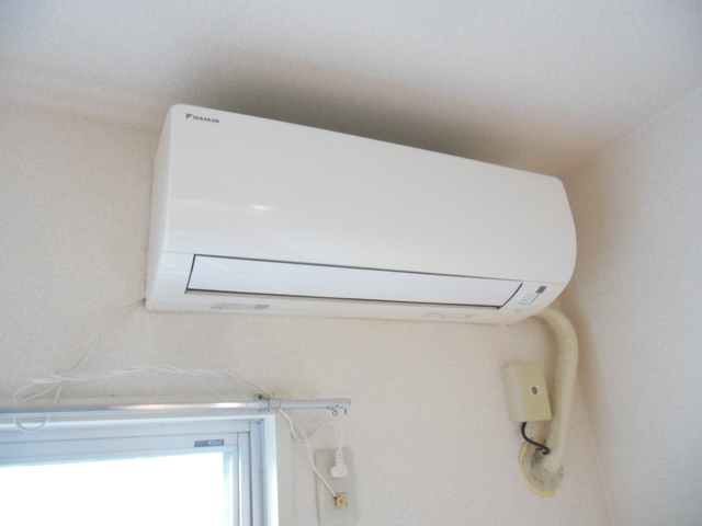 サンモール向台 エアコン（リビング）