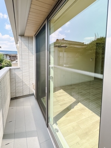 ル・ドージュ1階 バルコニー