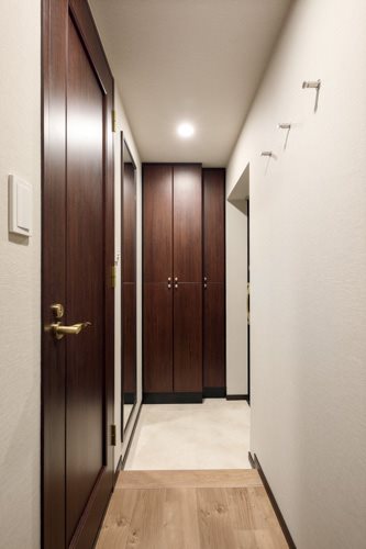 レジディア銀座東 玄関