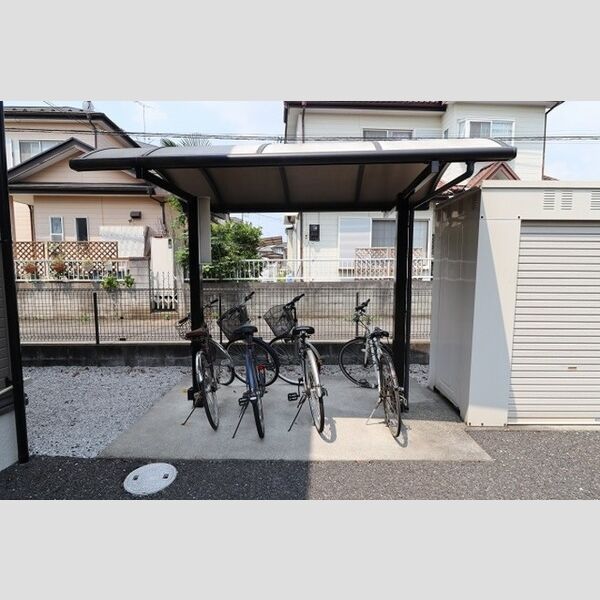 サンライズ　F 駐輪場