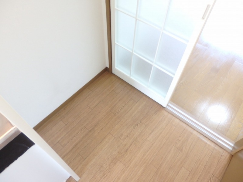 ミケーネ東葛西(E-123)2階 内観