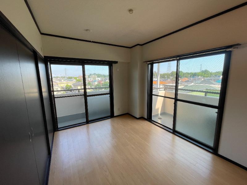 ルミエール岡村4階 部屋その他