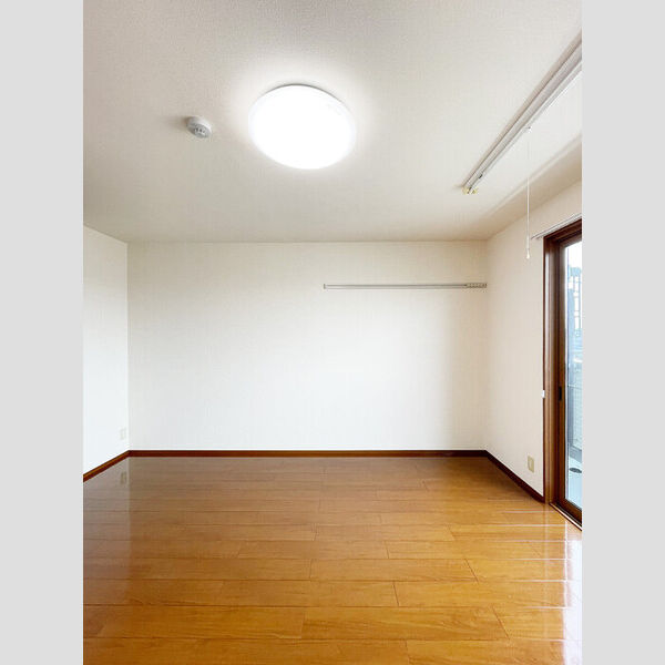 リヴィエール 洋室