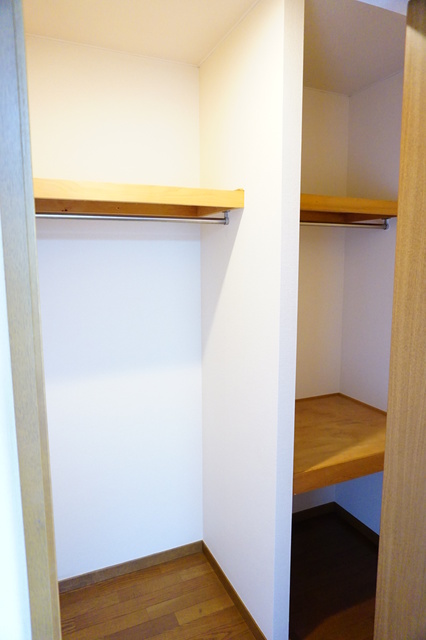 徳重コーポラス0102号室 収納