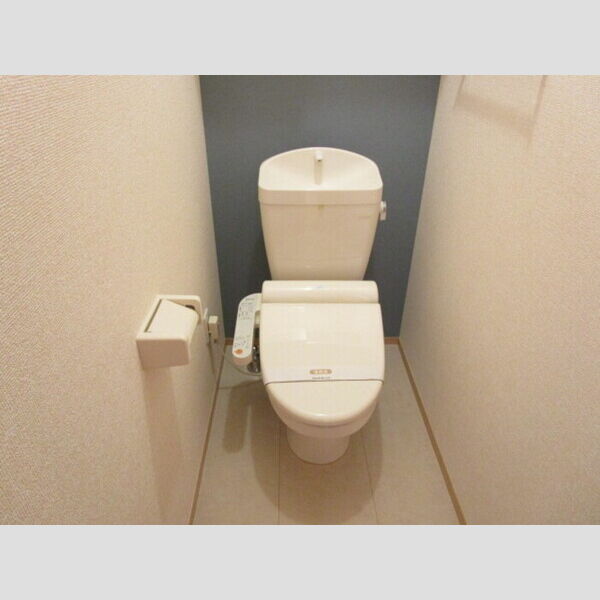 メゾン・ド・サンセール10番館・11番館　11番館 温水洗浄暖房便座